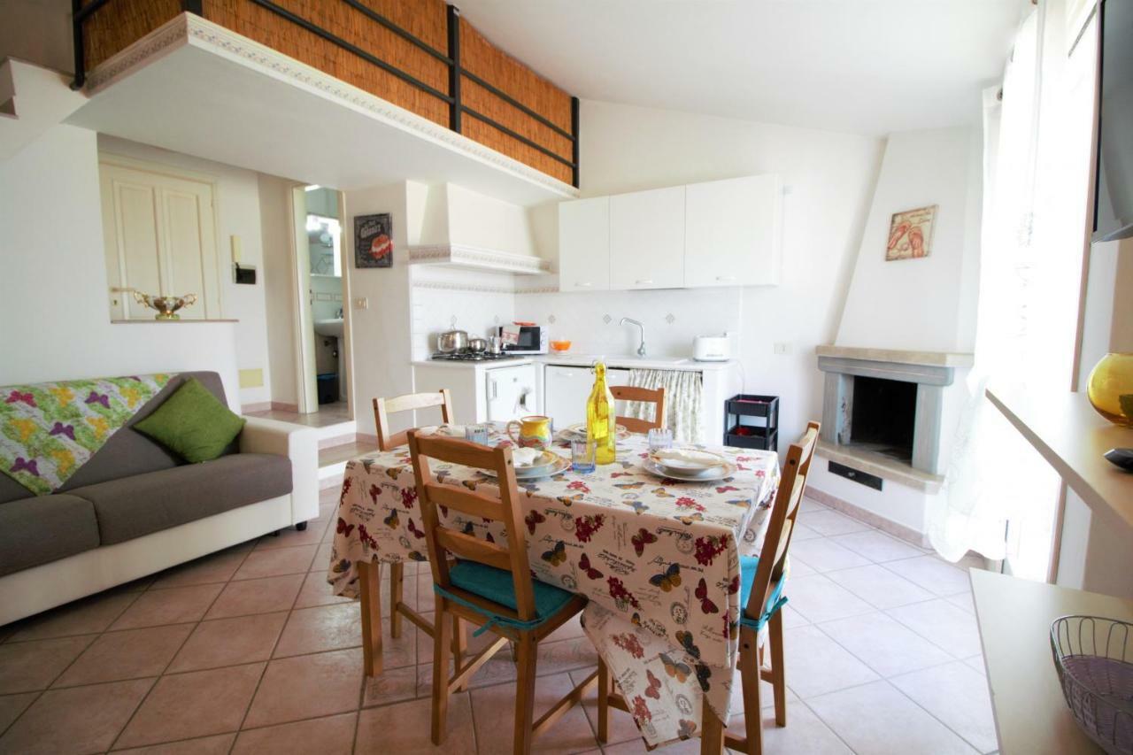 Holidaycasa Romano - Vacanza Nel Cuore Di Sperlonga Kültér fotó